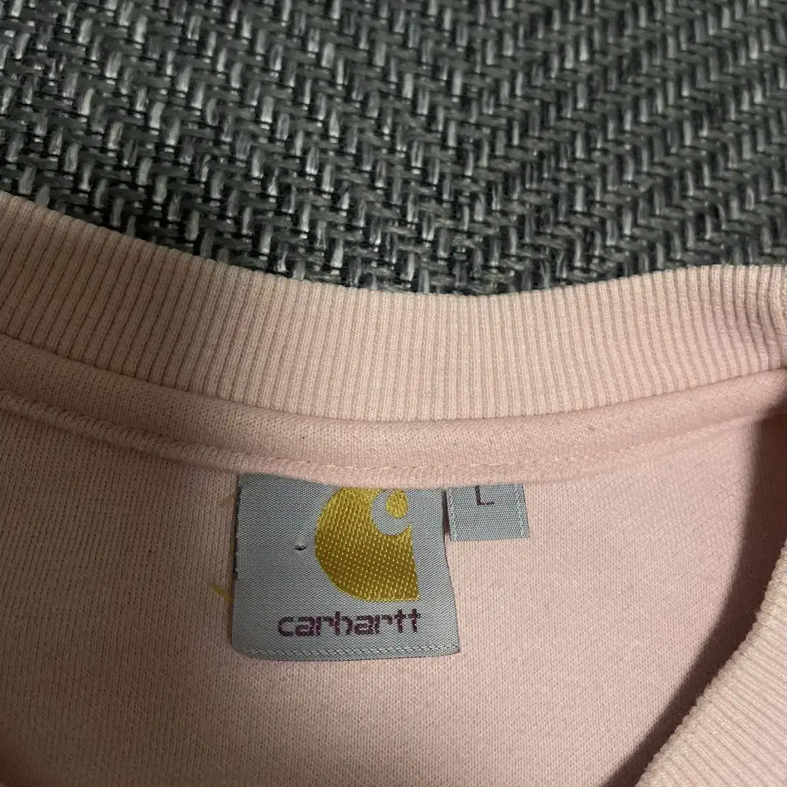 L] 칼하트 맨투맨(carhartt) 주머니 맨투맨