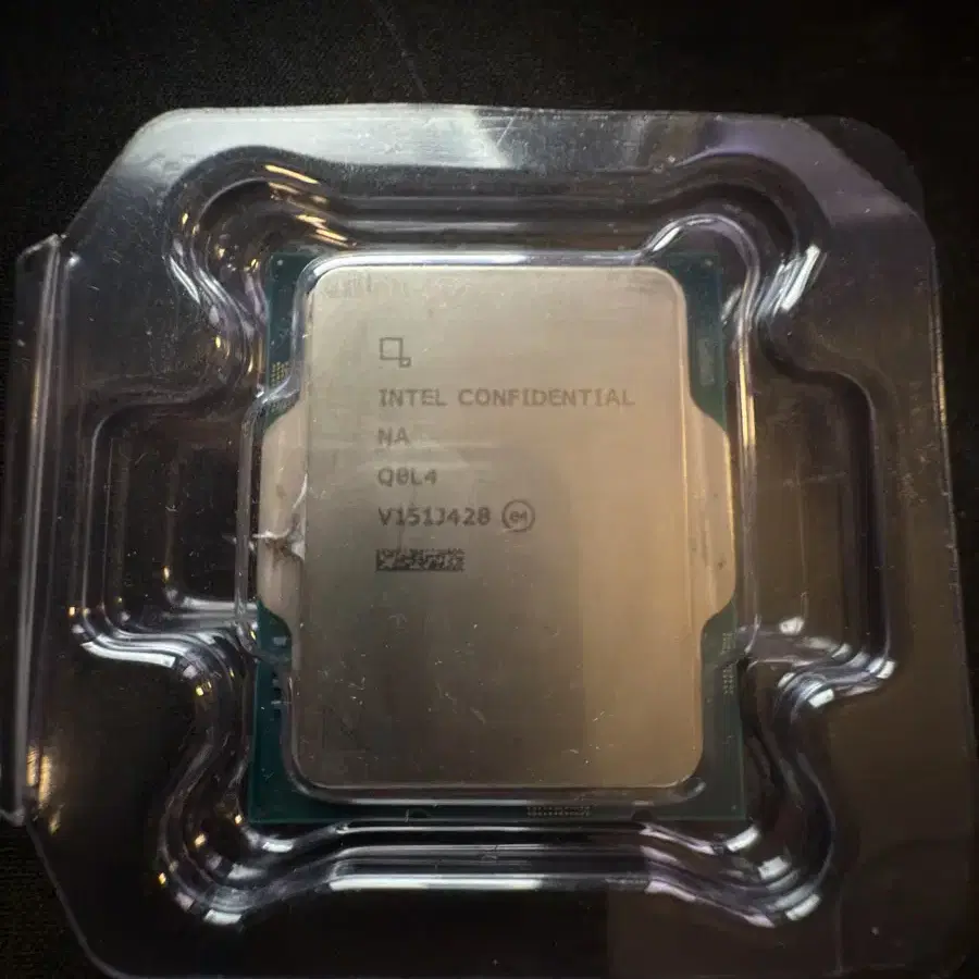 i9-13900 ES CPU (Q0L4) 판매합니다