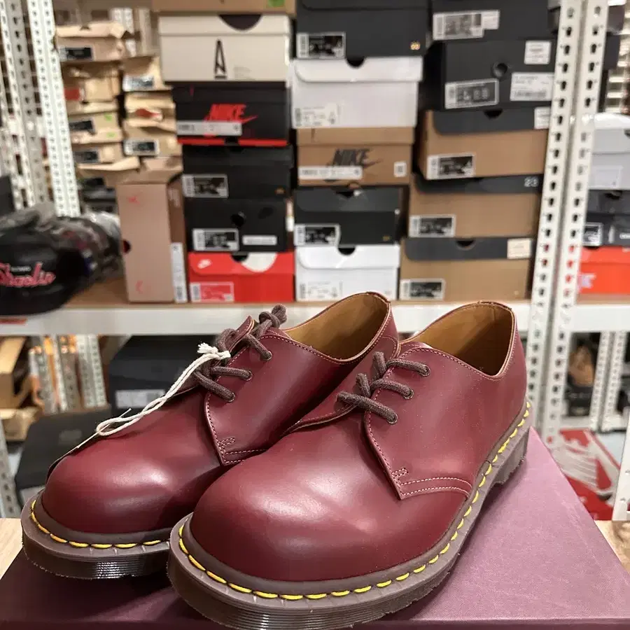 닥터마틴 1461 made in England Oxblood red