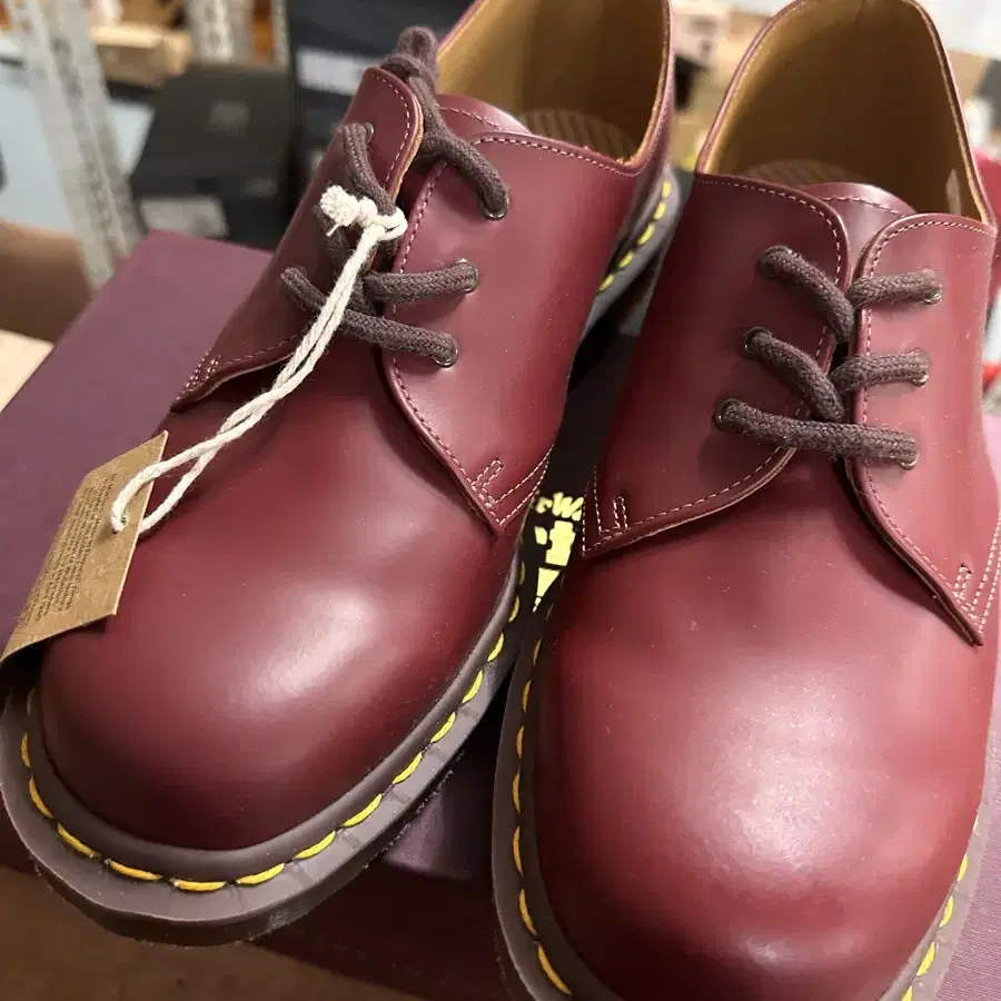 닥터마틴 1461 made in England Oxblood red