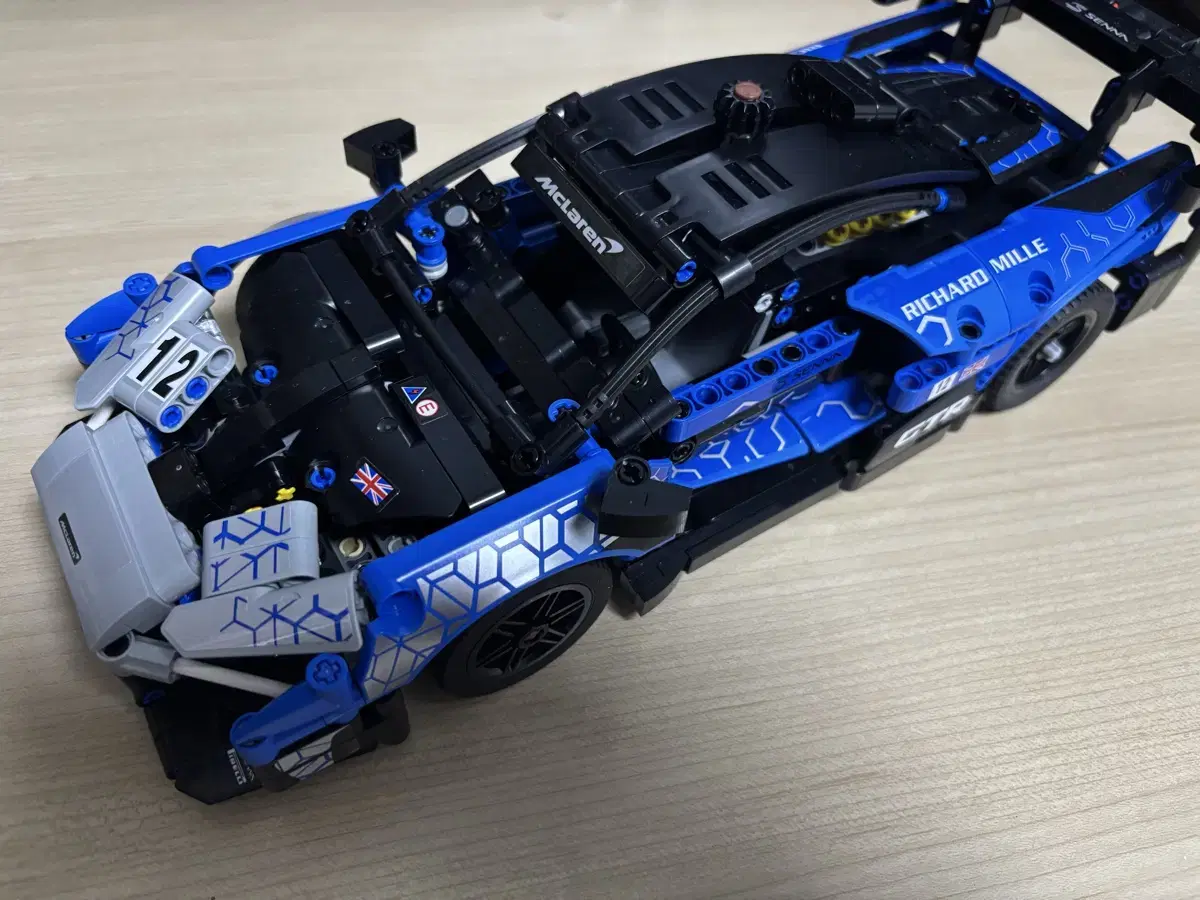 LEGO Technic 42123 McLaren Senna