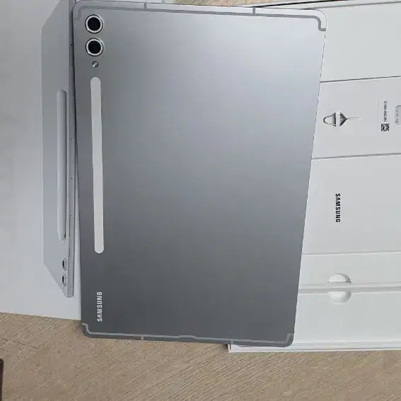 갤럭시탭 S10플러스 12램256gb wifi 택포