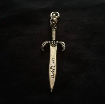 롱원스 대거 미디엄