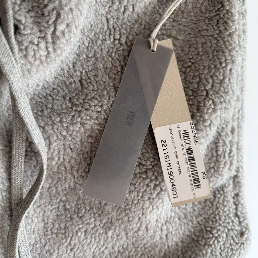 FEAR OF GOD ESSENTIALS