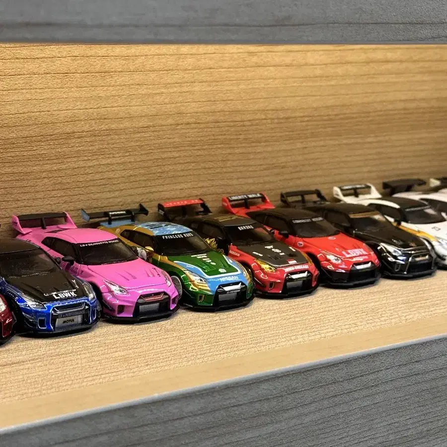 1:64 nissan gtr 다이캐스트