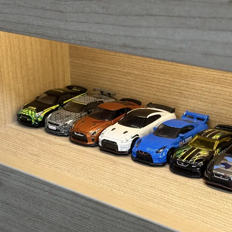 1:64 nissan gtr 다이캐스트