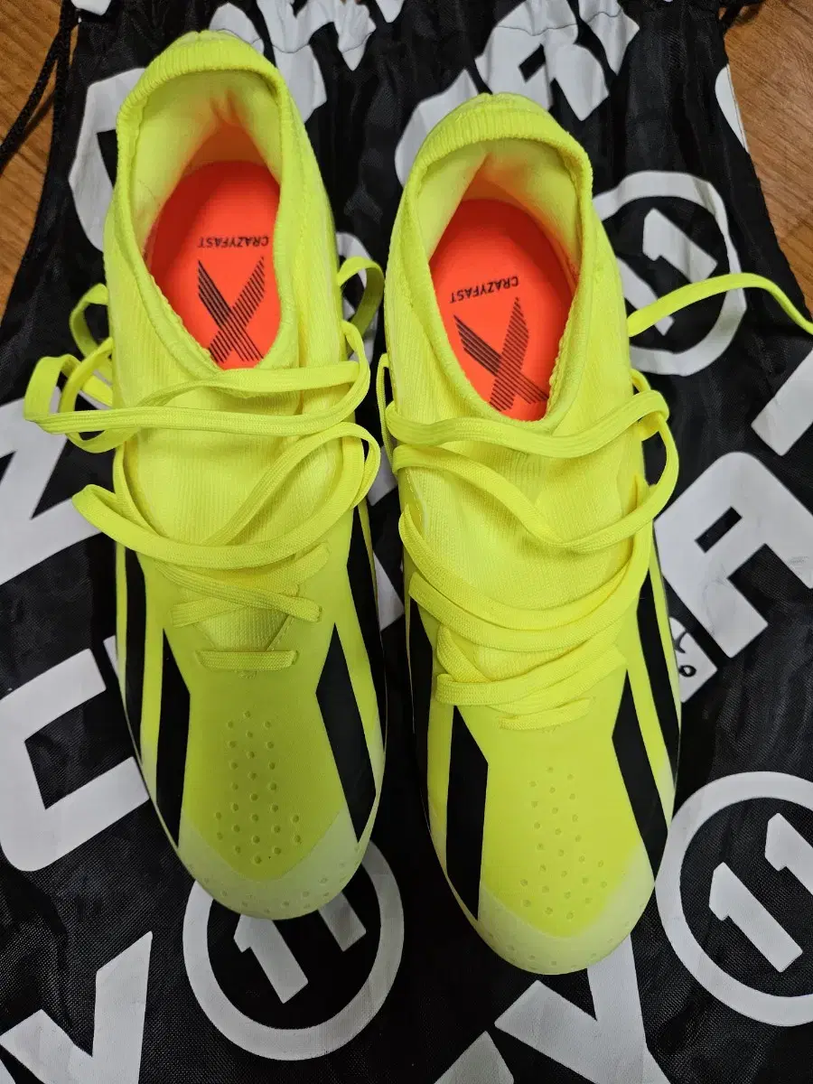 Adidas X Crazyfast League 255 Size MG (Simply unsealed)