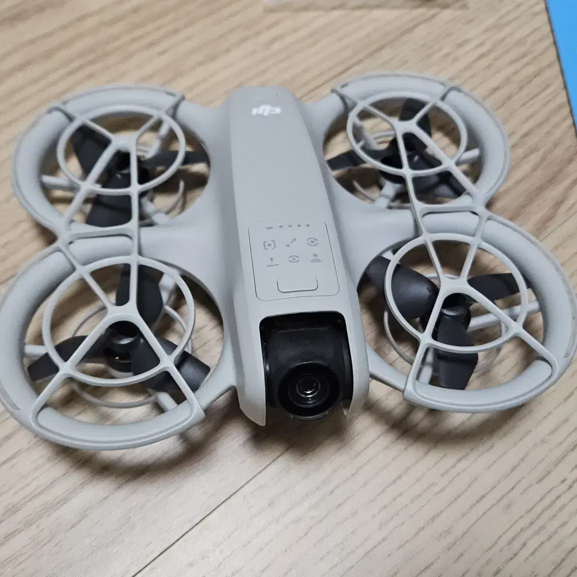 DJI 네오(NEO) 콤보, 케어 1년권, 가방, 필터 넘깁니다