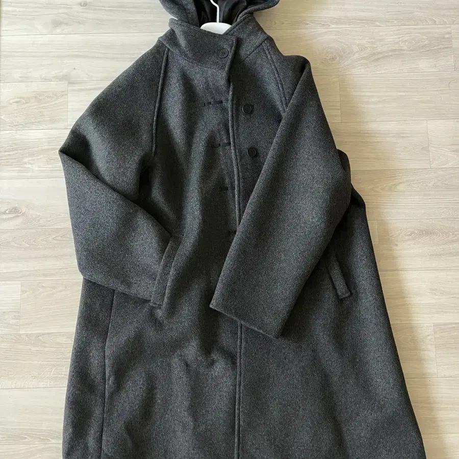 (미세키서울) Hoodie long duffle Coat CHARCOAL