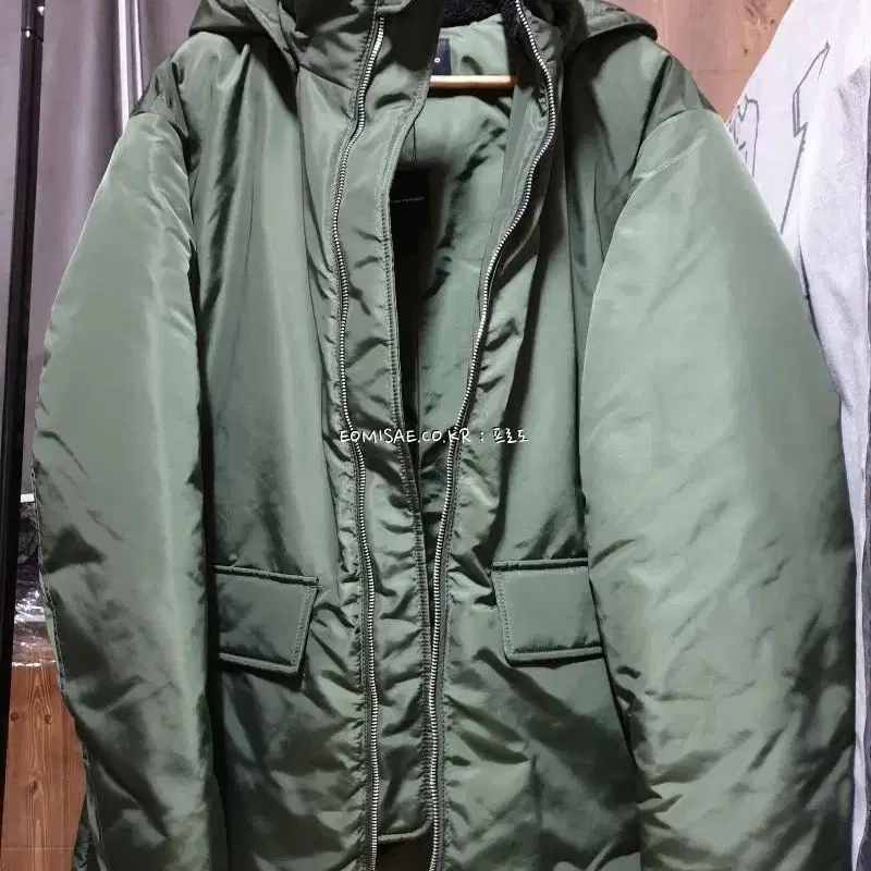 클럽모나코 다운 puffer 자켓