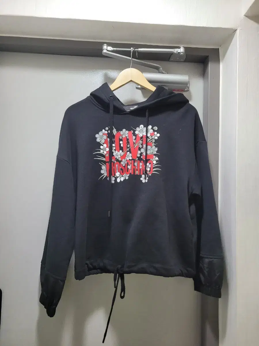 Genuine Lov Moschino Hoodie