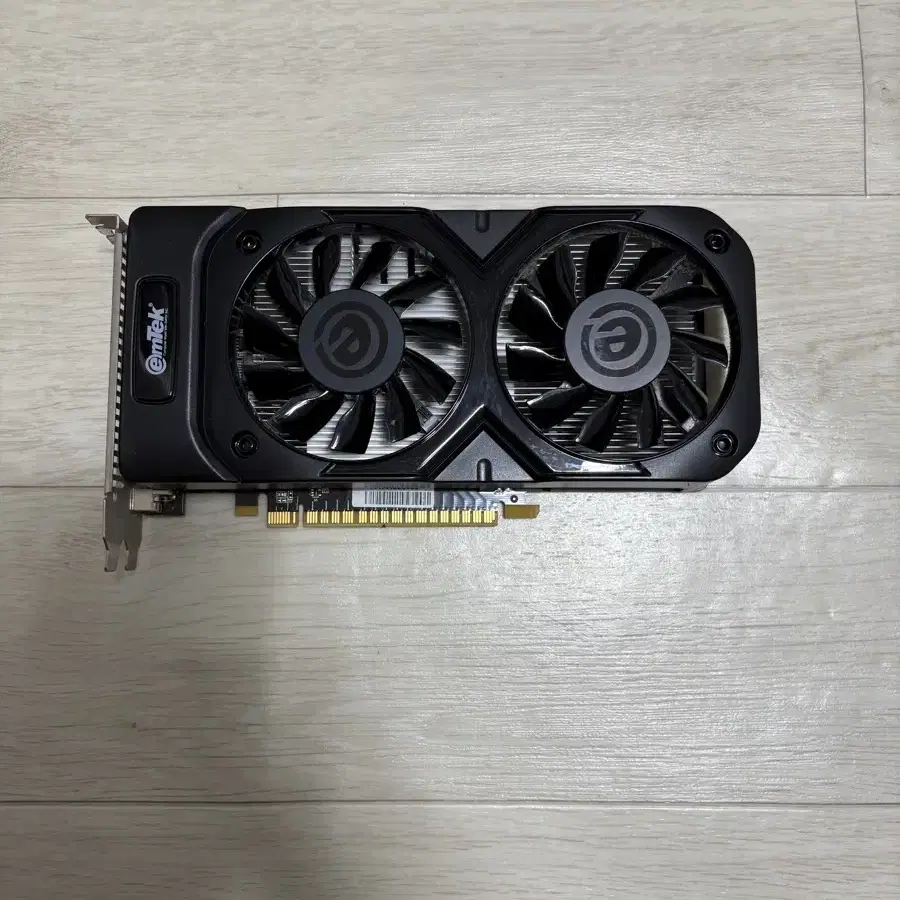 지포스 GTX750TI 2GB 중고 그래픽카드 팝니다