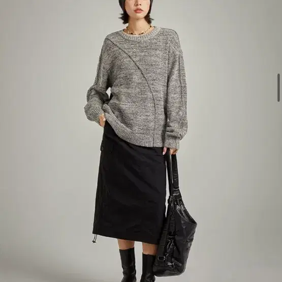 노원엘스 박시 니트 스웨터 Diagonal Boxy Knit Sweate