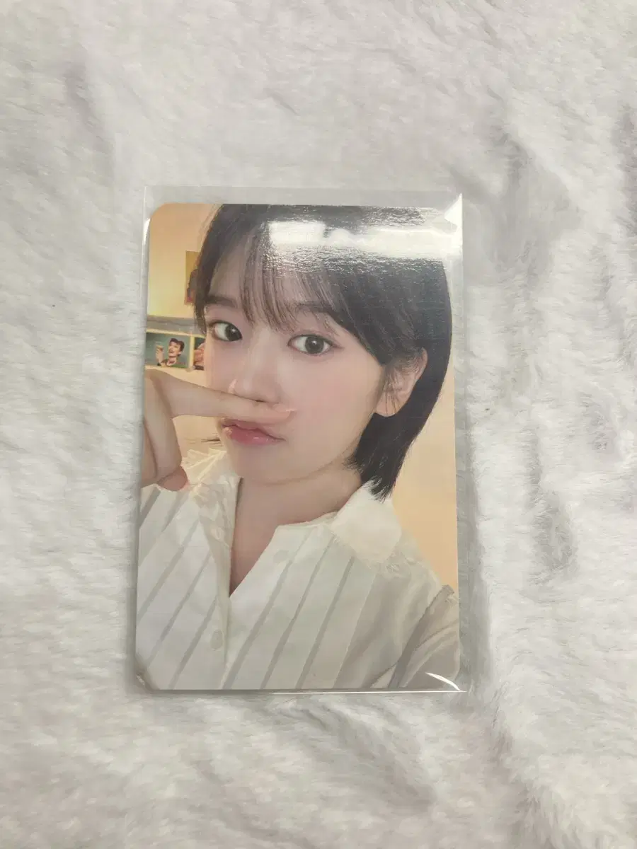 Eugenie seasons greetings photocard