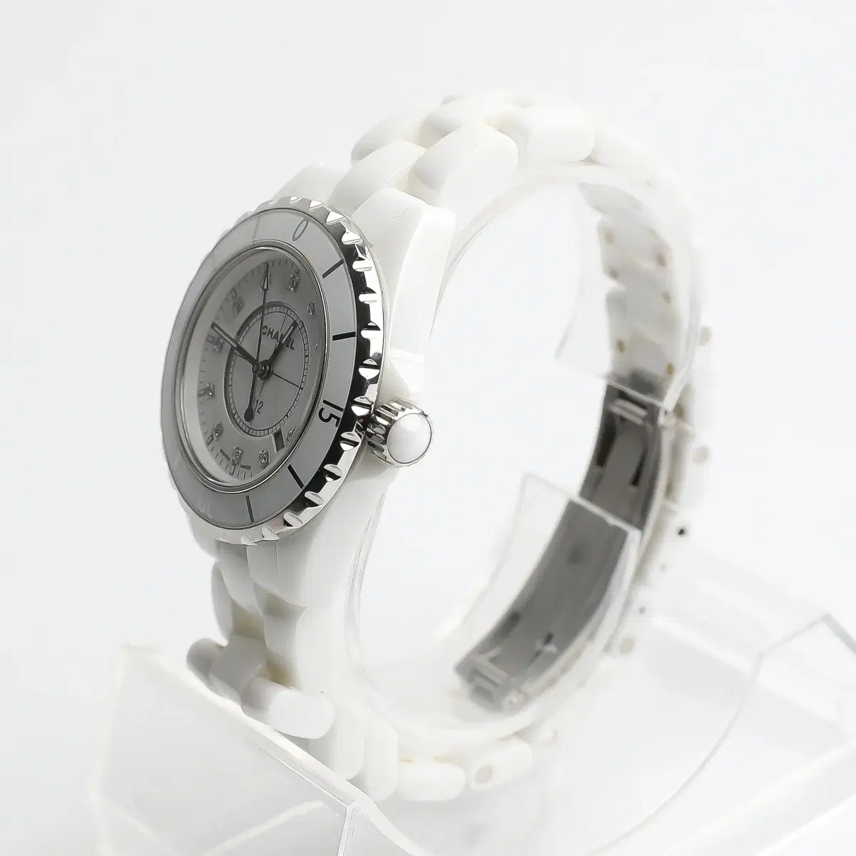 샤넬 CHANEL 화이트 J12 쿼츠 12P 다이스 인덱스 33MM 워치