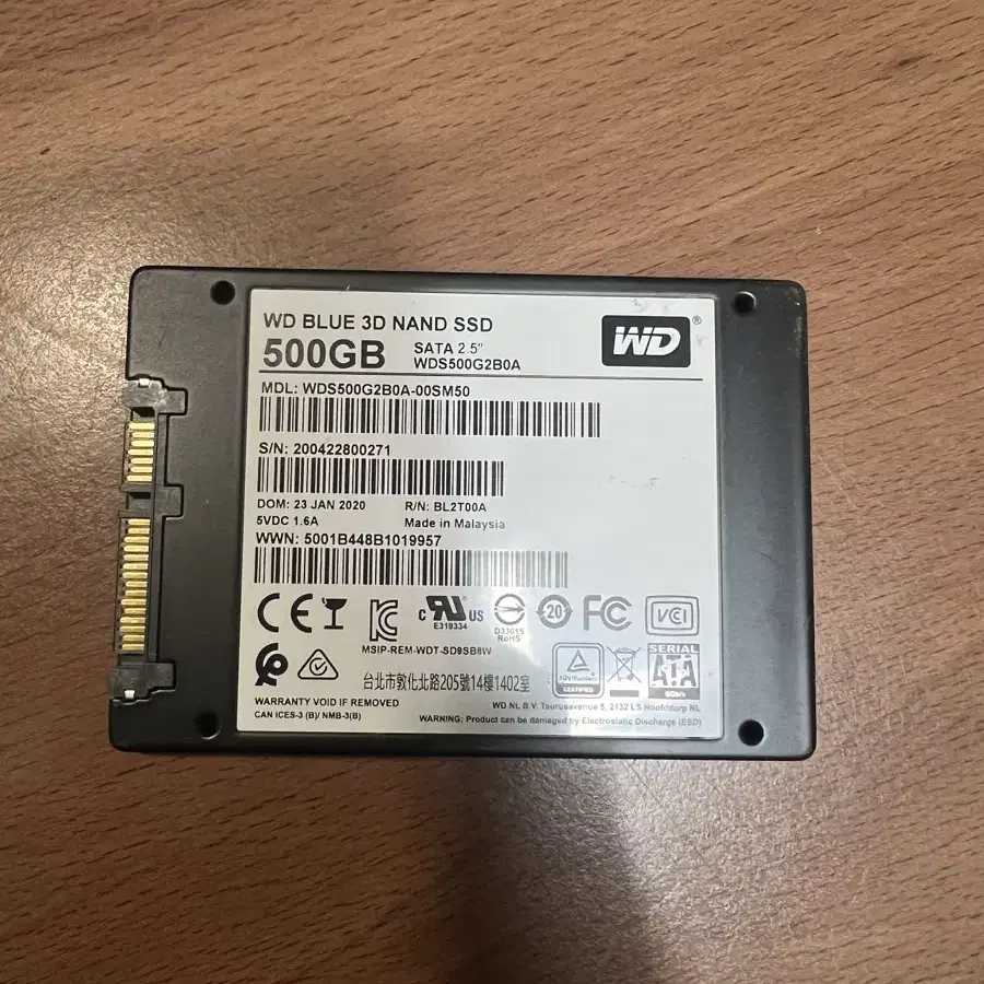 wd bule ssd 500gb 팝니다.