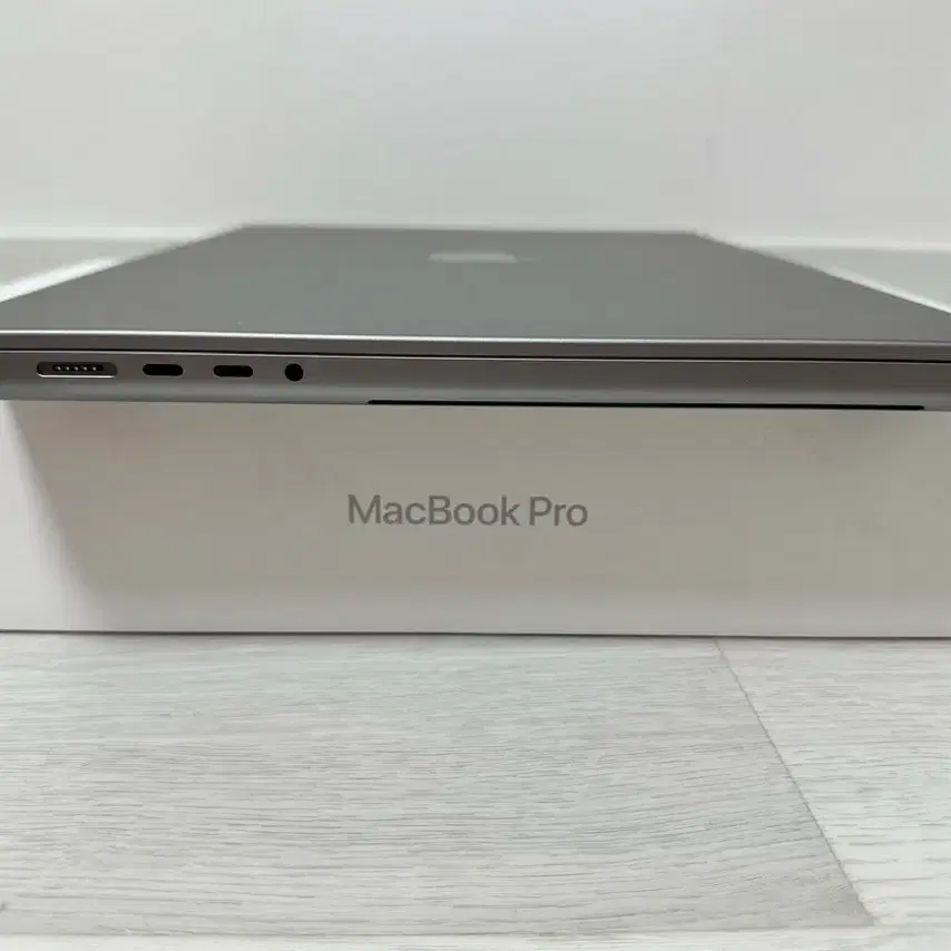 2023 MacBook Pro 맥북프로 16인치 M2 Pro