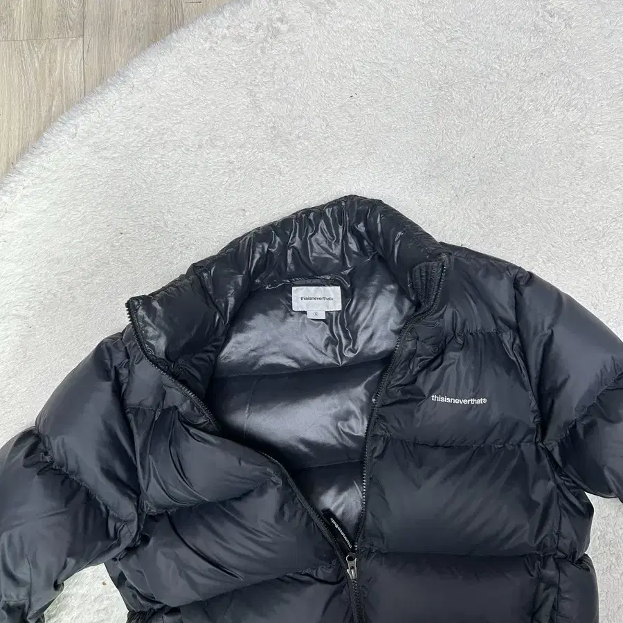 디스이즈네버댓 패딩 PERTEX T Down Jacket Black