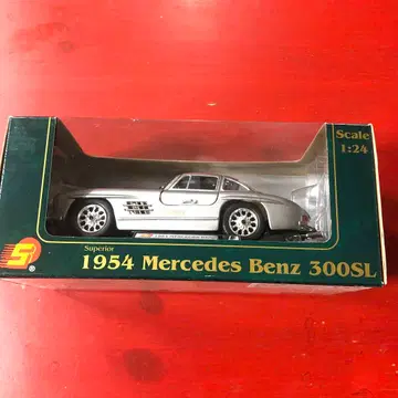 1954 벤츠 300SL 1 :24 스케일