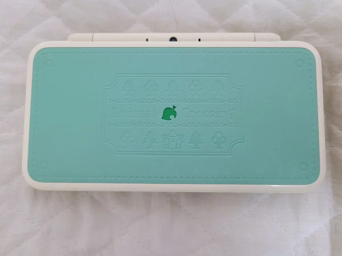 Nintendo NEW 2DS XL Tudong Forest Edition Limited Edition