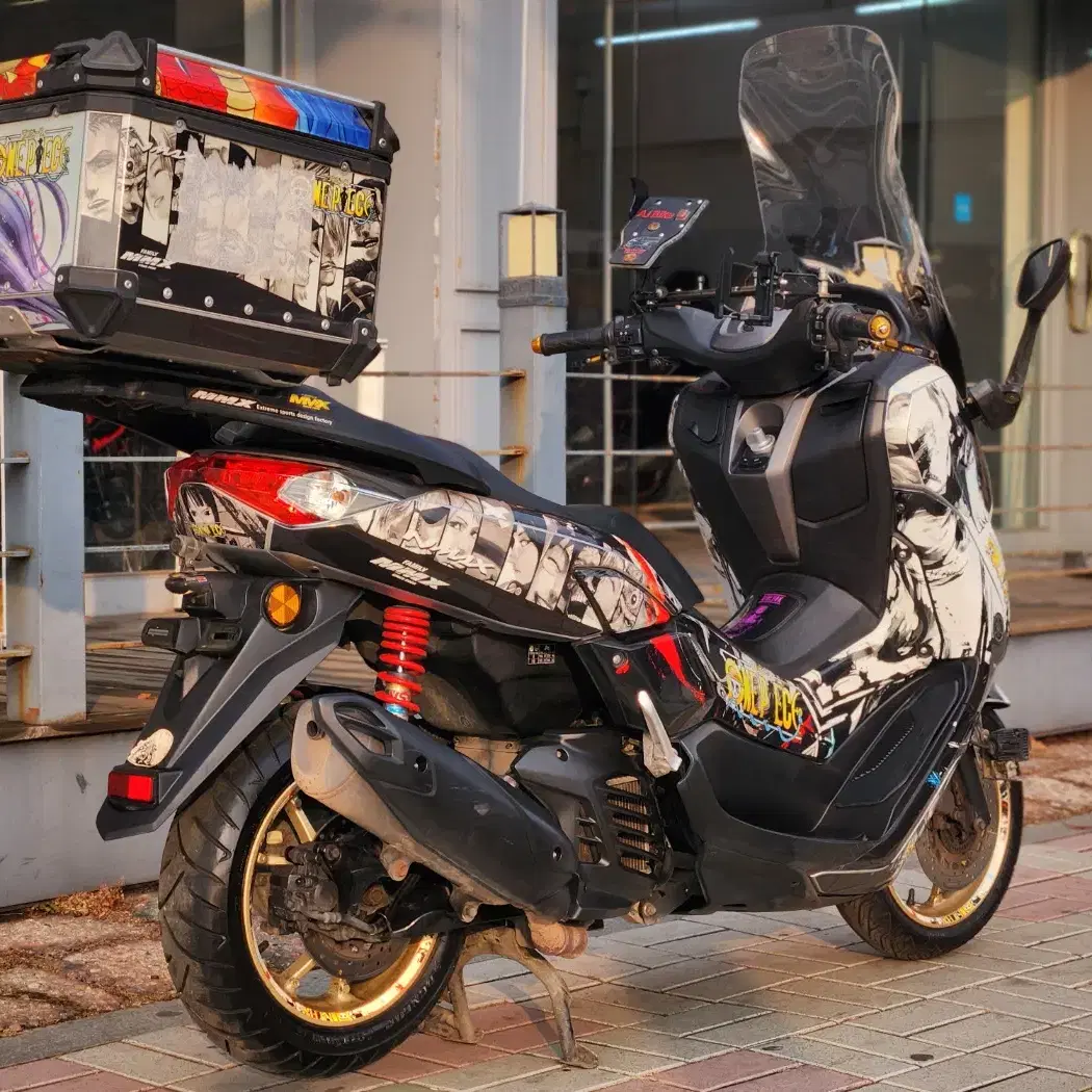 2021년식 야마하 NMAX125 ABS 원피스풀데칼 판매합니다.