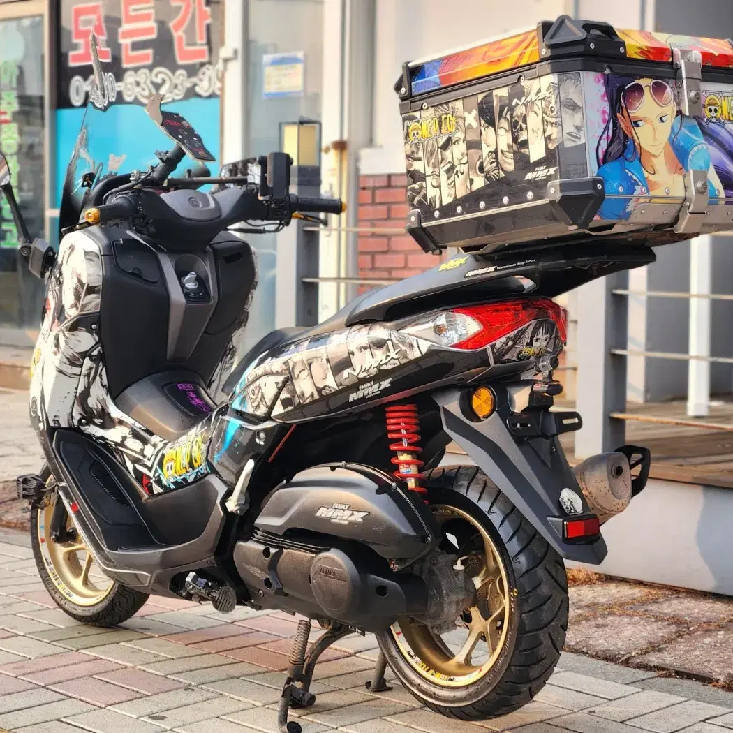 2021년식 야마하 NMAX125 ABS 원피스풀데칼 판매합니다.