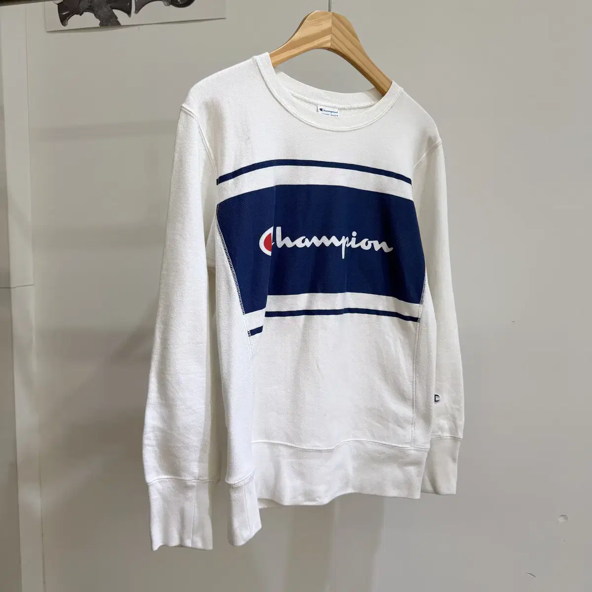 CHAMPION REVERSE WEAVE 화이트 맨투맨