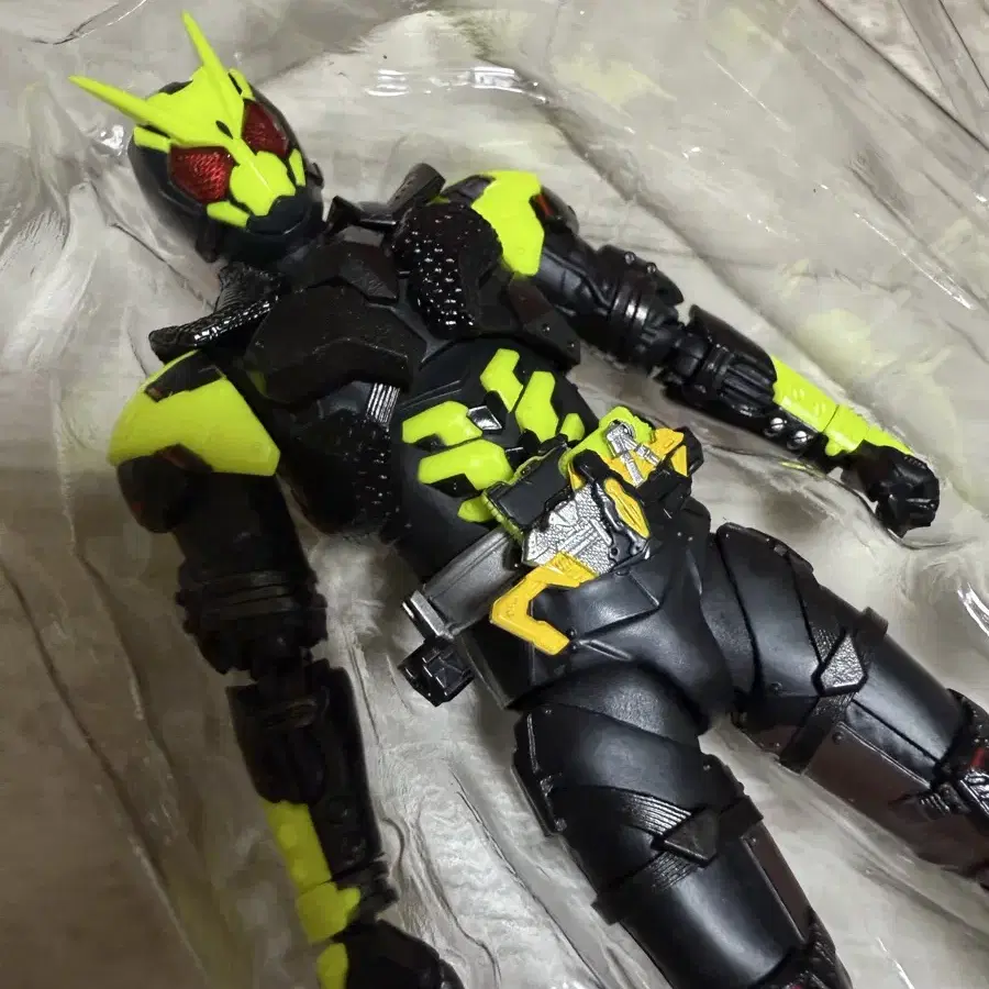 프반 혼웹 한정 S.H.Figuarts SHF 가면라이더 001