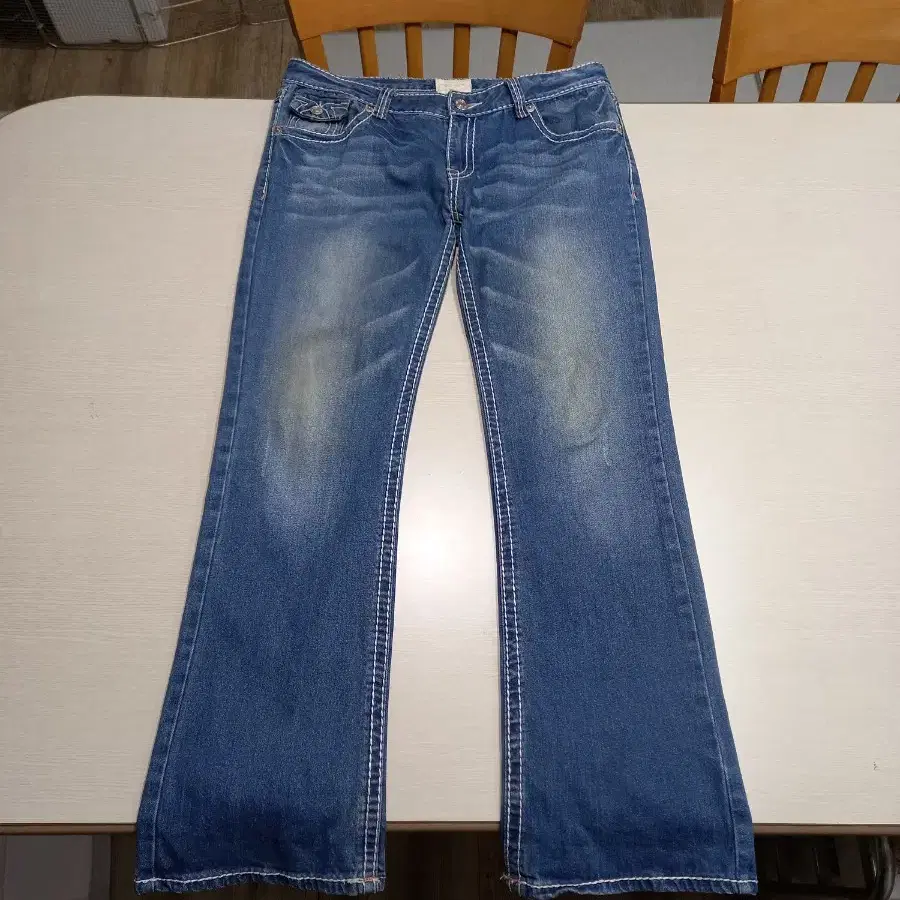 33 JUNDOL JEANS 골반 워싱 스판 부츠컷 33-357