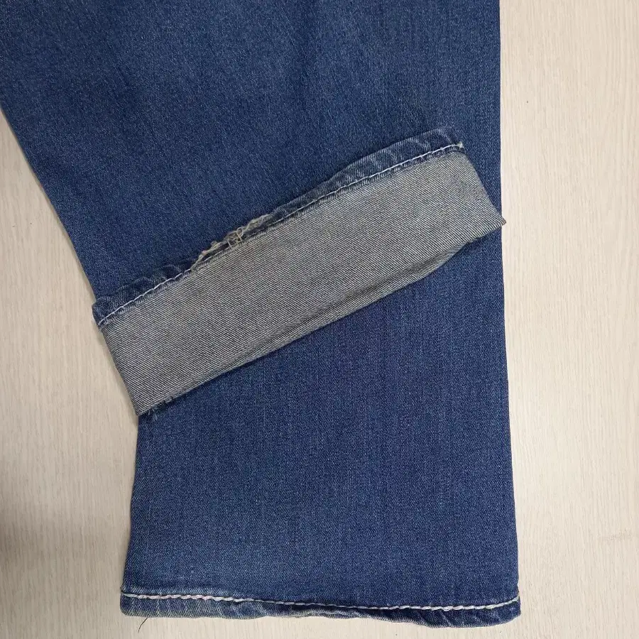 33 JUNDOL JEANS 골반 워싱 스판 부츠컷 33-357