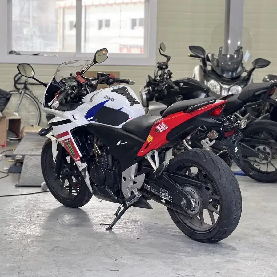 혼다 cbr500r 15년식 판매합니다