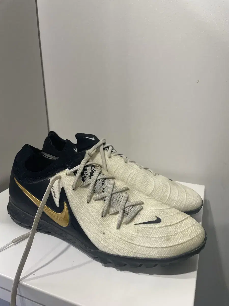 Nike Phantom GX2 Pro TF 270 White Gold