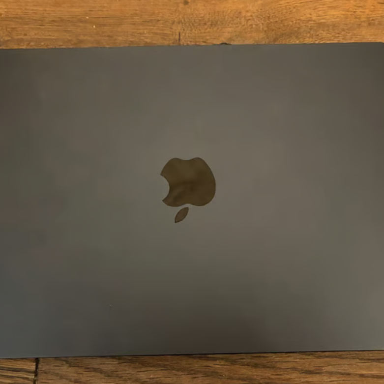 macbook m2