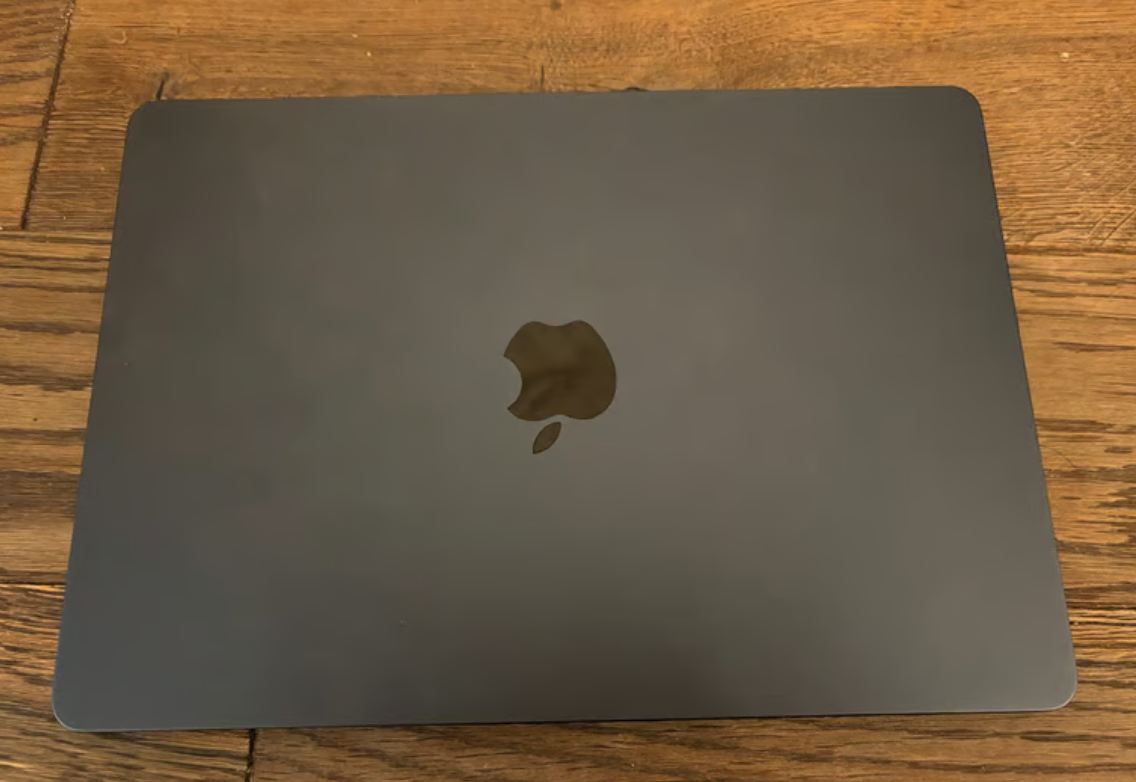 macbook m2