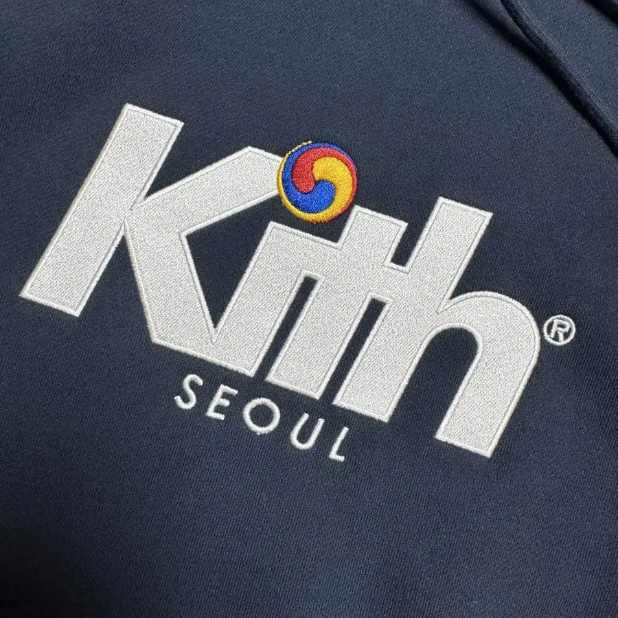 kith 서울 태극 후드 s사이즈(한정판)