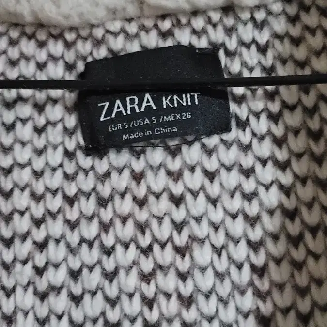 자라(zara) 양털카라 롱니트가디건