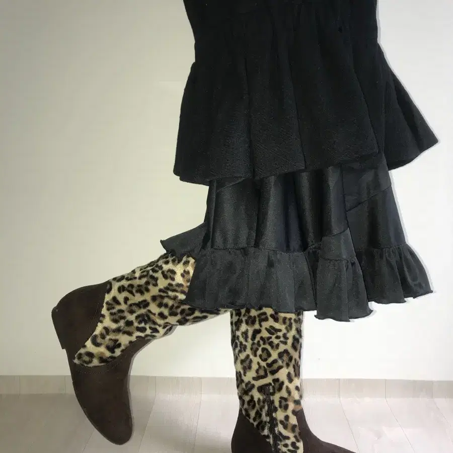 vintage leopard pattern boots