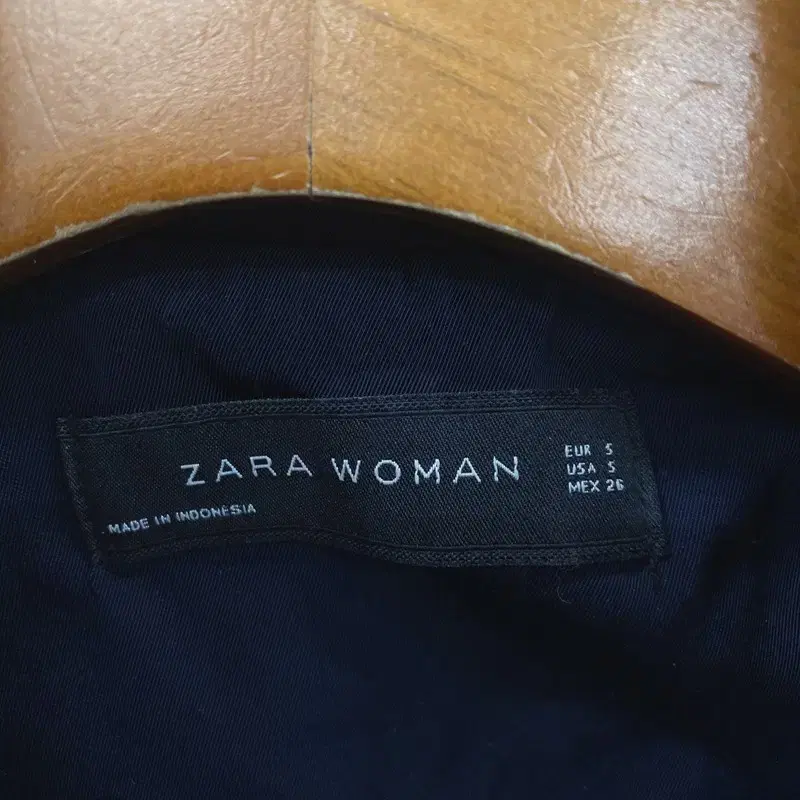 자라 ZARA 우먼 지퍼 숏 자켓 90 K08007