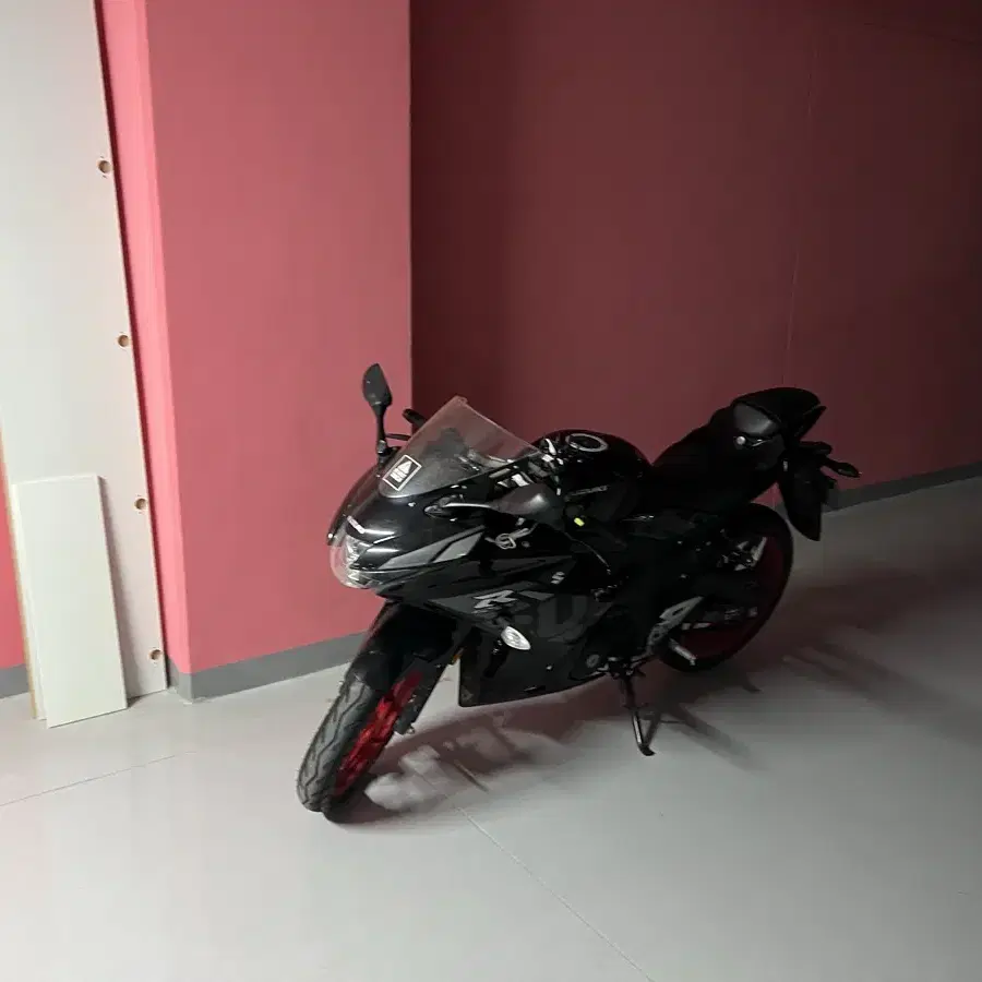 Gsxr125 순정머플러랑 튜닝머플러 교환구해여