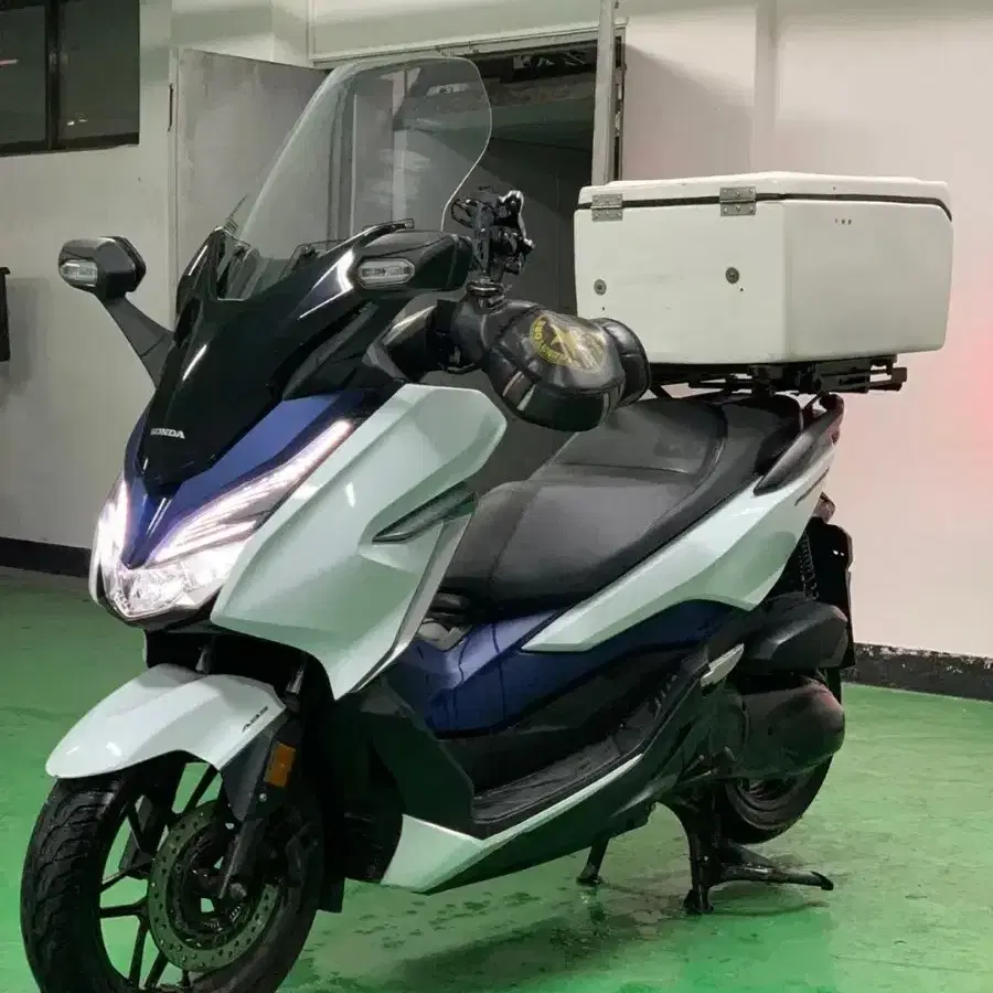 포르자 300cc