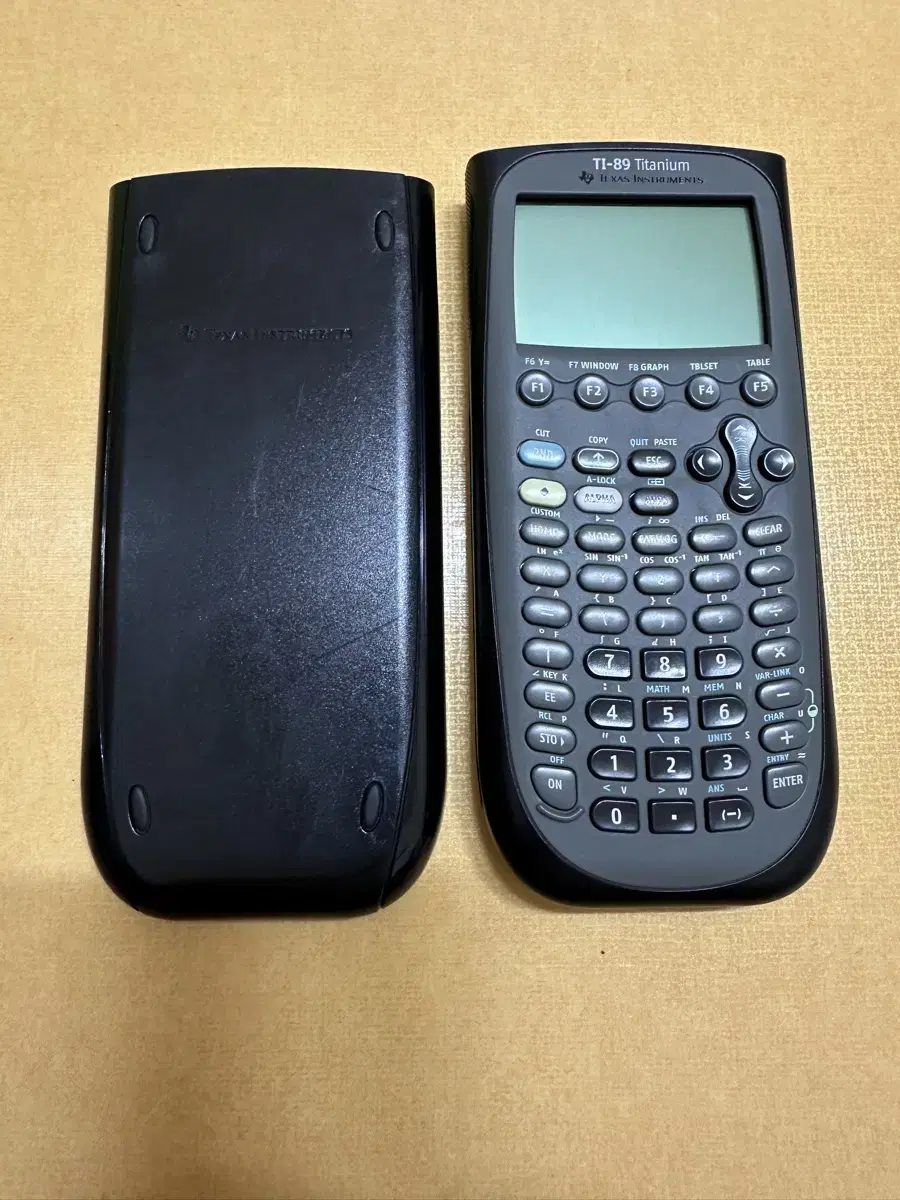 TI-89 공학용 계산기 판매합니다.