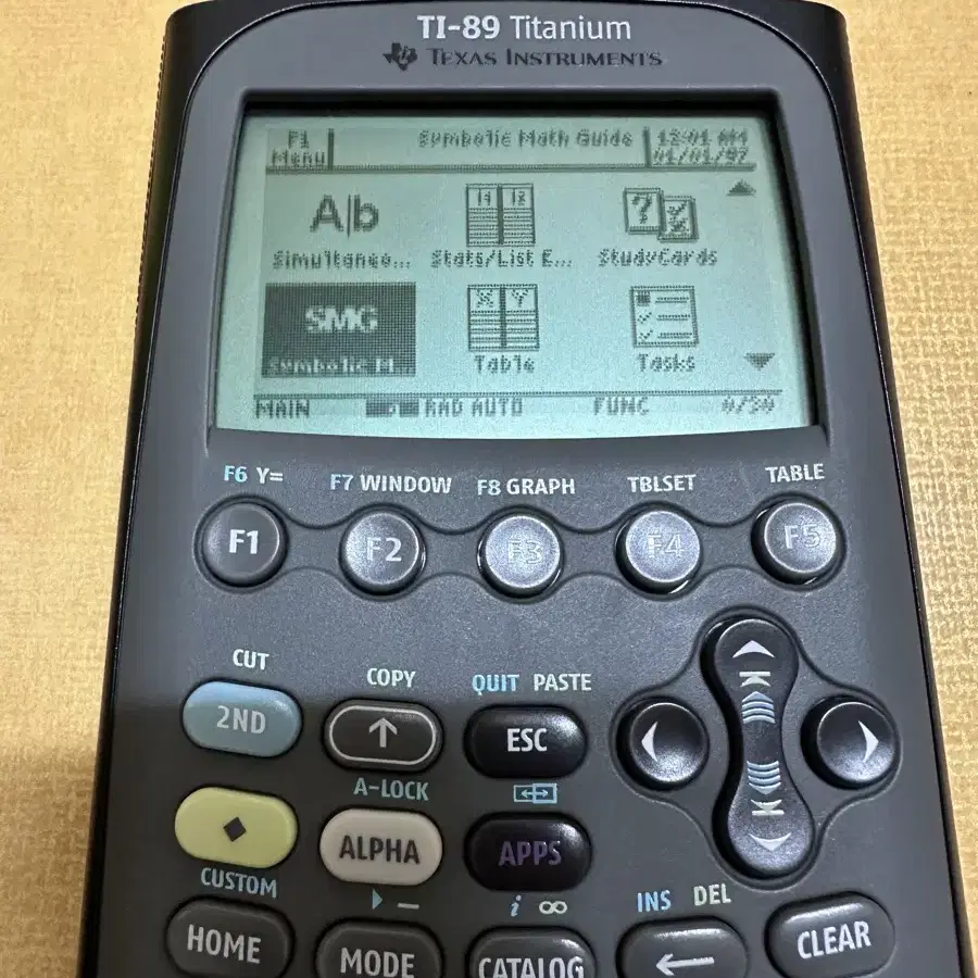 TI-89 공학용 계산기 판매합니다.