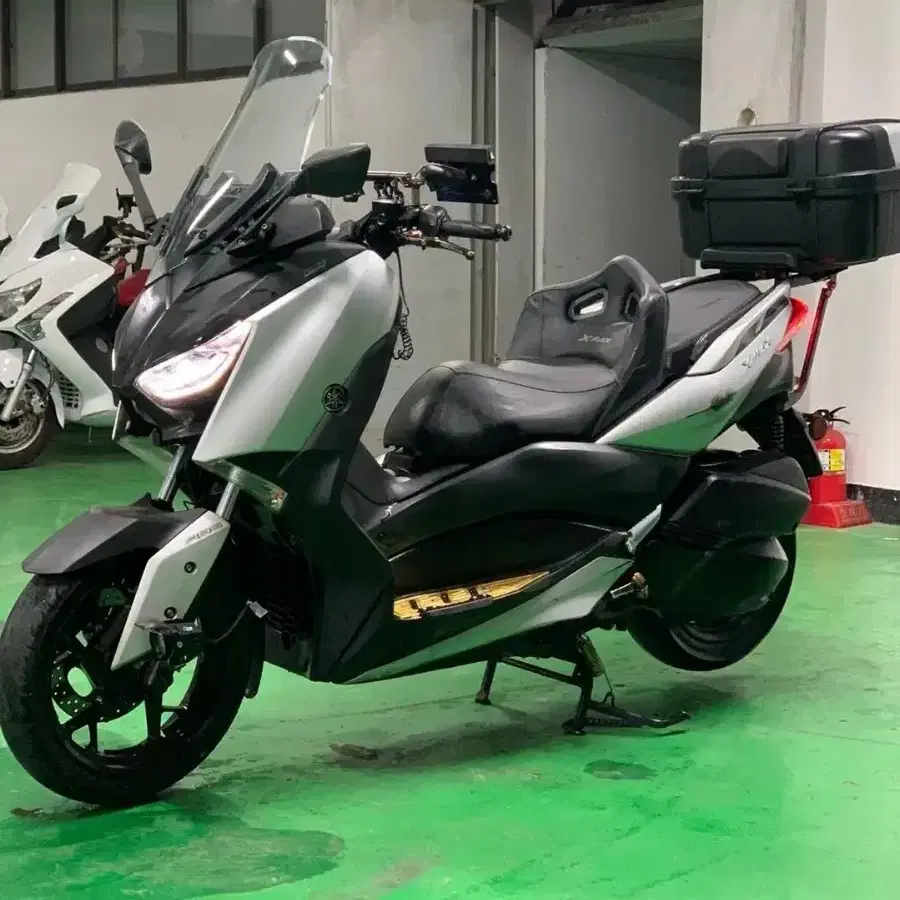 XMAX300cc