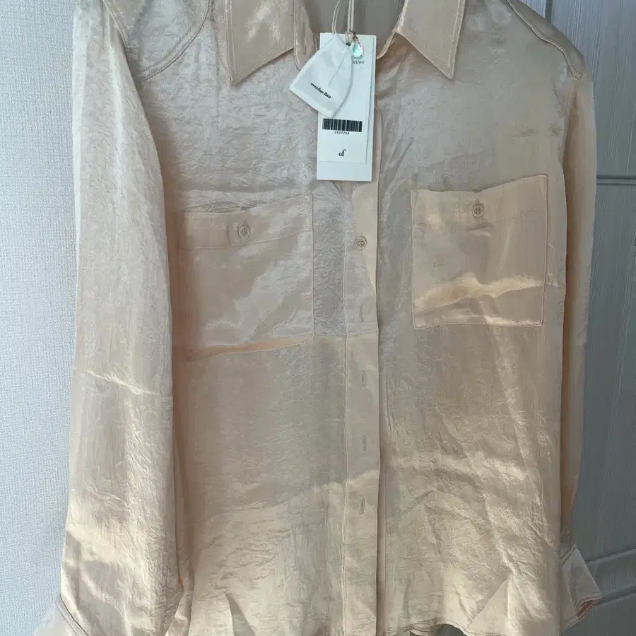 오버듀플레어SATIN LABEL OVERFIT SHIRTS