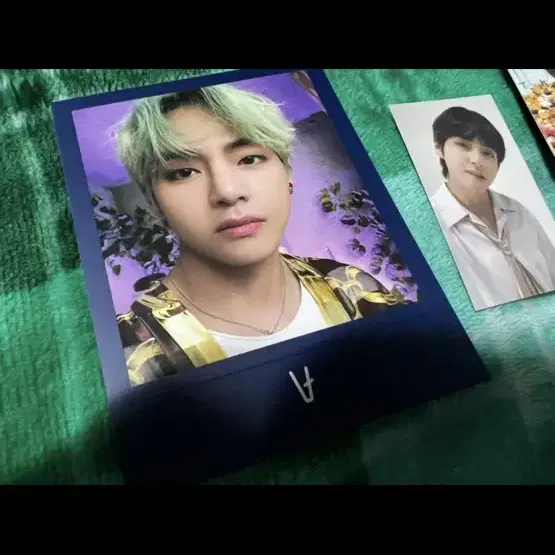 방탄 bts 뷔 v 태형 럽셀여권+러기지택