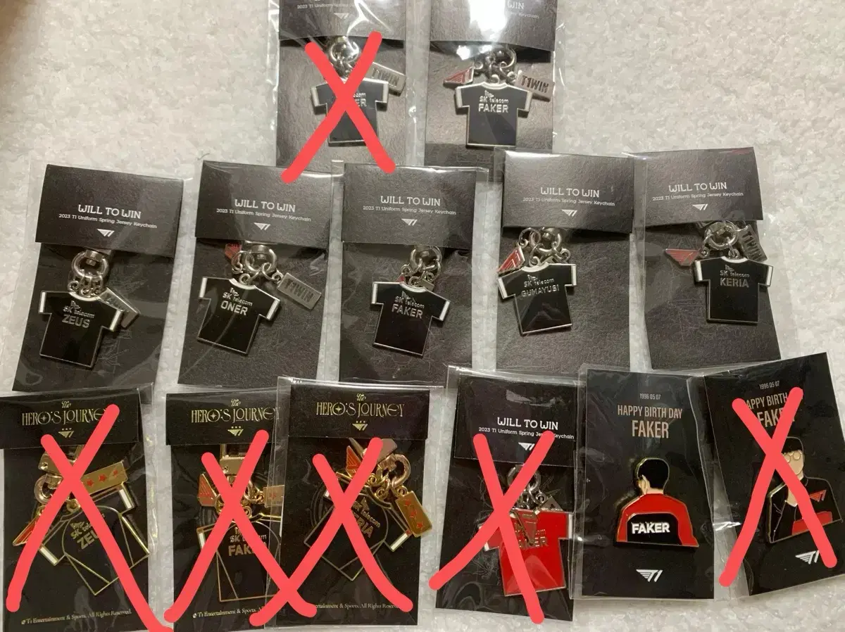 Tee One Worlds jerseys keyring and other fei owner Kumayushi Keria Zeus