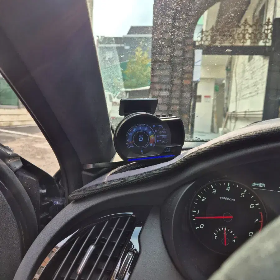 스팅어에서 사용햇던 obd+gps 게이지팝니다