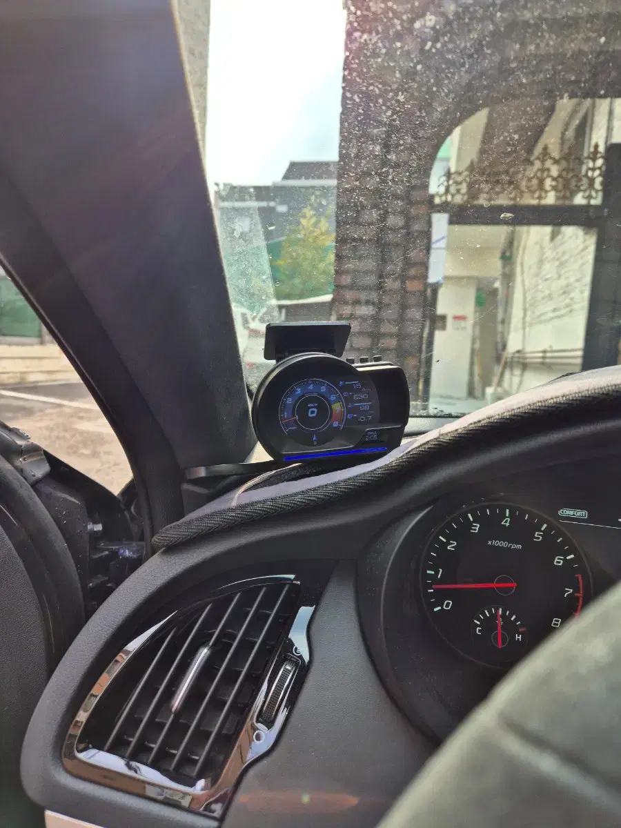 스팅어에서 사용햇던 obd+gps 게이지팝니다