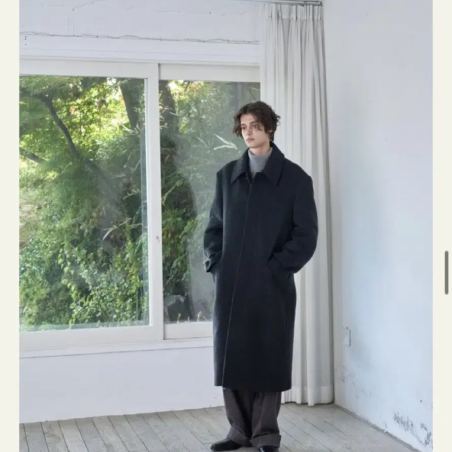 WAVINESS - Signature Mac Long Coat