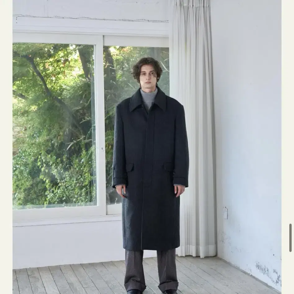 WAVINESS - Signature Mac Long Coat